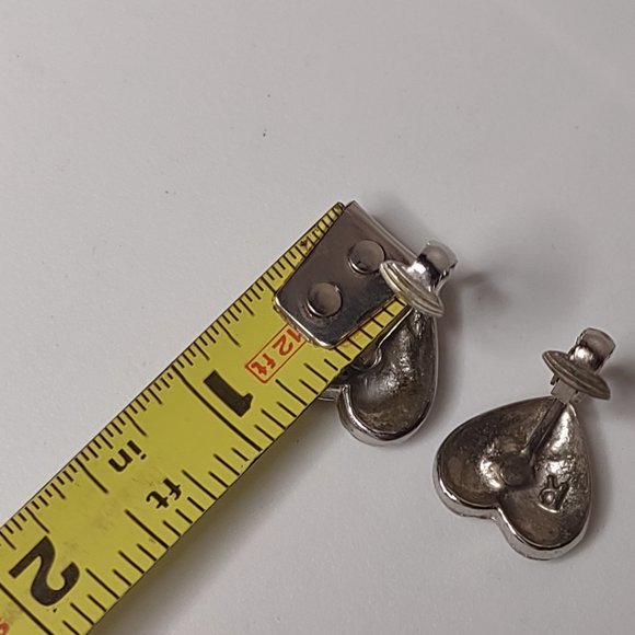 Purple And Silver Tone Vintage Heart Clip On Earrings - Picture 13 of 14